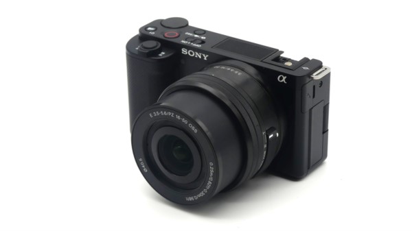 SONY ZV-E10, APS-C Exmor CMOS-Sensor, 23,5 x 15,6 mm, Kamera gebraucht