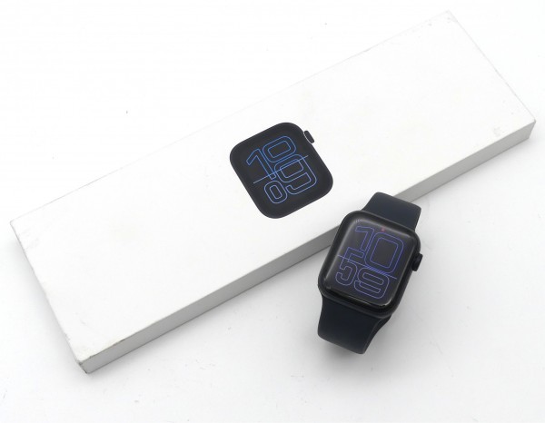 Apple Watch SE 3, 40mm, Midnight, 64GB, gebraucht