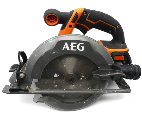AEG BKS18C2-0 18 V Akku-Handkreissäge, ohne Akku, gebraucht