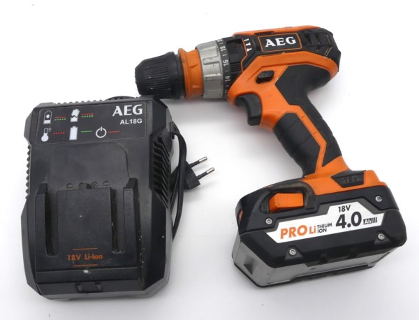 AEG bsb18c2x 18 V 4,0 Ah AEG PRO18V Akku-Schlagbohrschrauber gebraucht