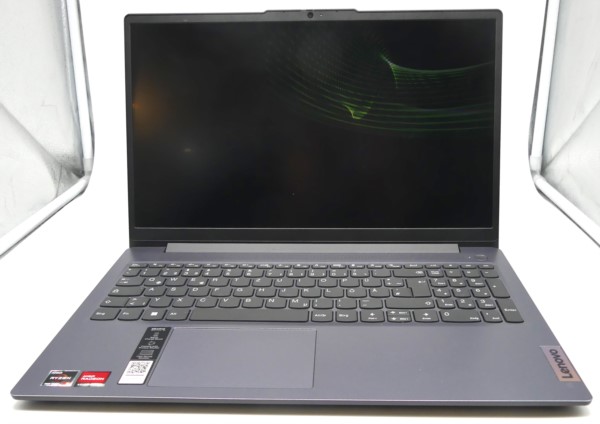 Lenovo IdeaPad Slim 3 15AMN8, Ryzen 5 7520U, 8GB RAM, 512GB SSD, Laptop, grau, gebraucht