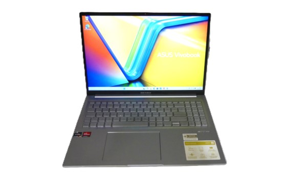 ASUS VivoBook 16 M1605YA-MB277W, Ryzen 5 7530U, RX Vega , 16GB RAM, 1TB SSD Laptop gebraucht