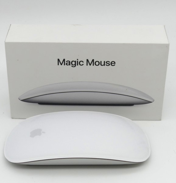 Apple Magic Mouse + Magic Keyboard Bundle, gebraucht